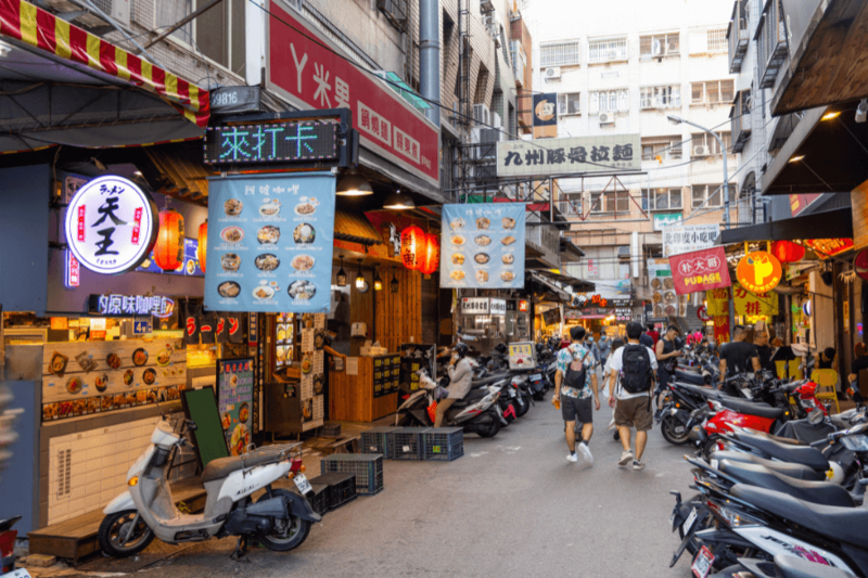 Các khoản chi tiêu chính khi sinh sống ở Đài Loan